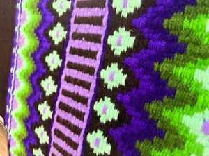 Manaal Enterprises Classic <b>Blue</b> Geometric Pattern Western Equestrian Saddle Pad Cotton Material Fleece Lined Wool Shell Horse - Product Image 4