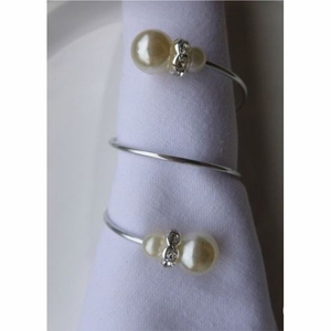 Anneau de serviette de luxe en perles et strass, support de serviette en métal en spirale, vente en gros pour mariage, fête, table d'hôtel, décoration de Noël - Product Image 1