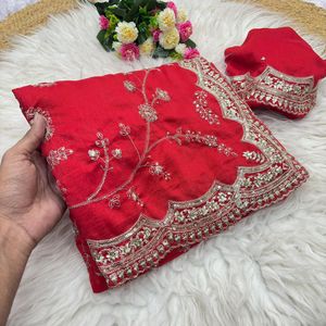 Sari Rojo Real para Novia con Bordado Intenso, Sari de Diseño para Bodas y Fiestas Indias para Mujer - Product Image 1