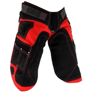 Protège-jambes de fermeur en daim personnalisé, robuste et réglable, pour le soin des sabots et la protection des jambes des chevaux - Product Image 1