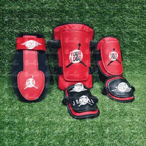 Conjunto de equipo de protección negro de la serie de edición especial Trqsons para bateadores, hecho con malla y cuero de alta calidad. - Product Image 6