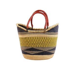 Bolso de Playa de Verano Elegante y Casual, Tejido en Rafia Verde Oliva con Asa de Cuero y Diseño de Cola de Golondrina, Estilo Geométrico, Hermoso y a la Moda - Product Image 1