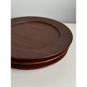 Assiette de présentation en bois faite à la main avec bordure perlée |   Assiette ronde en bois de manguier |   Décoration de mariage rustique et vaisselle de fête en gros - Product Image 5