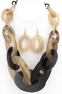 Collar de Cuentas de Resina Epoxi Colorido, Hecho a Mano, Moderno, de Lujo, Regalo Empresarial, Accesorio de Joyería para Niñas y Mujeres - Product Image 2
