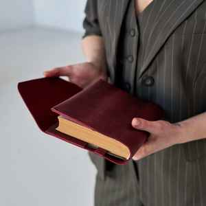 Funda de Cuero para Cuaderno OEM, Fabricante de Artículos de Cuero de Marca Blanca, Soluciones de Personalización de Marca LBC-0029 - Product Image 4
