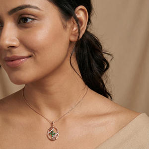 จี้เพชรธรรมชาติ 0.07 กะรัต สี H-I ทรงกลมเจียระไนแบบบริลเลียนท์ ความสะอาด VS-SI รับรองโดย IGI เพชรจากธรรมชาติ ของขวัญเครื่องประดับแบบโซลิแทร์ - Product Image 1