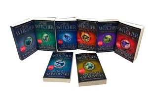 The Witcher: Colección Completa de 8 Libros en Caja de Andrzej Sapkowski, Edición en Rústica, Serie de Ficción de Fantasía en Inglés - Product Image 2