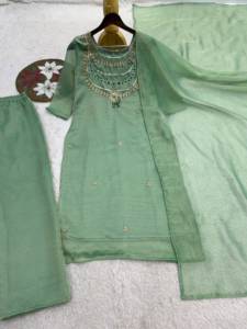 Ensemble Kurta Traditionnel en Soie Vert Sauge Brodé pour Femme avec Dupatta, Coupe Classique, Toutes Saisons, Tenue Ethnique pour Fête/Mariage/Quotidien - Product Image 2