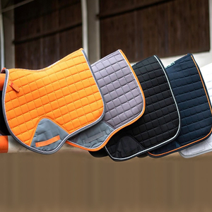 Bonnet anti-mouches personnalisé en maille respirante et imperméable pour chevaux – Protection auditive premium pour l'équitation à faible bruit - Product Image 6