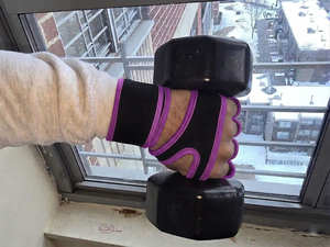 CLOVIX SPORTS Pro Lifting Pads Anti Slip Workout Hand Protectors Breathable Gym Grippers High Friction Power Lifting Wraps - Product Image 2