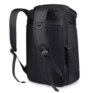 Mochila de pádel de diseño simple y material ligero para uso deportivo, hecha en Pakistán. - Product Image 3