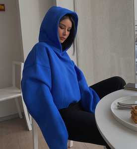 2027 New Fashion Women's Crop <b>Top</b> Hoodie Unique Style OEM Customizable Plus Size Clothing for <b>Winter</b> and Spring - Product Image 2