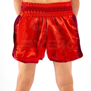 Shorts de Muay Thai de qualité supérieure, équipement d'entraînement de haute qualité fabriqué au Pakistan, en stock et en promotion. - Product Image 1