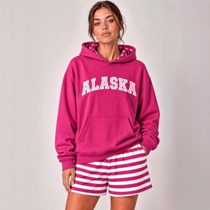 Ensemble de sweat-shirt décontracté pour femmes, vêtements de détente en coton confortables, combinaison de shorts rayés tendance, logo de marque personnalisé - Product Image 1