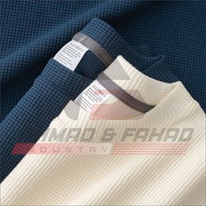 เสื้อยืดผู้ชายสีดำ ผ้าไหมฟลีซ 100% ระบายอากาศได้ดี สวมใส่สบายในฤดูร้อน ผลิตในประเทศปากีสถาน - Product Image 4