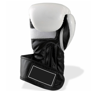 Guantes de Boxeo MMA de Cuero Personalizables de Alta Calidad con Cierre de Cordones y Absorción de Humedad, Equipo de Entrenamiento Físico a Precio Razonable - Product Image 3