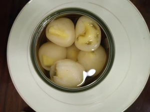 Fabricante Vietnamita de Mezcla de Frutas Tropicales Enlatadas: Rambutan y Piña |   Rambutan Enlatado de Alta Calidad con Piña, Listo para Consumir - Product Image 5