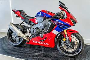 ฮอนด้า CBR1000RR ABS รถมอเตอร์ไซค์สปอร์ตใหม่ ขายดี - Product Image 3