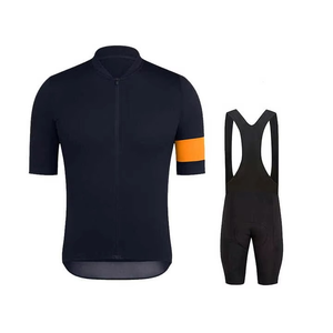 Ensemble de maillot de cyclisme personnalisé 2026 de haute qualité pour hommes avec short à bretelles respirant, dernière conception, ensembles uniformes avec logo personnalisé - Product Image 4