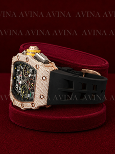 Reloj Cronógrafo de Lujo con Diamantes Moissanite para Hombre, Totalmente Cubierto de Diamantes, Oro Rosa, Forma Tonneau, Automático, Correa de Caucho Negra - Product Image 4