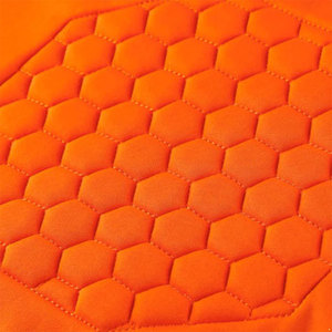 Uniforme de portero diseñado para brindar comodidad y durabilidad, adecuado para partidos de entrenamiento y juego diario. - Product Image 5