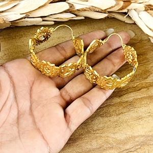 Nouvelle Arrivée Boucles d'Oreilles Créoles Sept Chakras Bijoux Bohèmes en Laiton pour Femme Plaqué Or 18 carats Design Géométrique Vente en Gros/OEM/ODM - Product Image 5