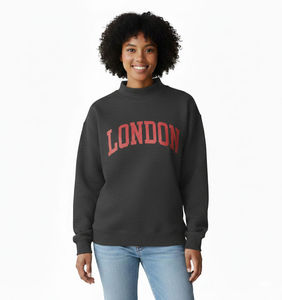 Pull-over confortable pour femme à col montant, manches longues et coupe décontractée, idéal pour les tenues décontractées, les voyages et les sorties du week-end. - Product Image 1