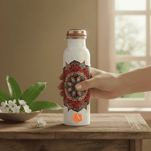 Botella de Agua de Cobre con Diseño Bohemio, Aislada de Doble Pared para Uso en Senderismo al Aire Libre - Product Image 6