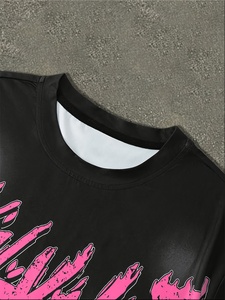 Men Smart Casual Coordinated Apparel <b>Set</b> Featuring Short Sleeve Layered Clothing Design - Product Image 2