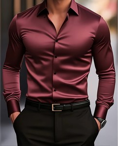 Camisa de vestir de seda satinada color borgoña para hombre, manga larga, cuello vuelto, formal, de color sólido, con botones. - Product Image 1