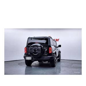 Ford Bronco 2.7 Outer Banks Diciembre 2023 32,146 km Caja de Cambios Automática Asientos de Cuero con Cámara Trasera - Product Image 4