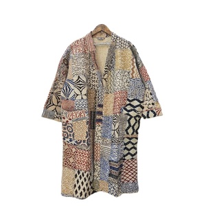 Bata Kimono Acolchada Kantha Hecha a Mano, Estilo Bohemio Único, Cintura Elástica, Diseño de Retazos de Cachemira, Larga y Acogedora - Product Image 1