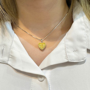 Collier pendentif en acier inoxydable pour femme avec pierre de topaze plaquée or 18 carats, chaîne serpent, style classique, bijoux pour tous les jours - Product Image 4