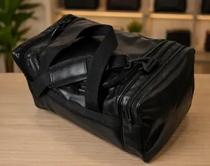 Sac de voyage en cuir pleine fleur de qualité supérieure, sac de week-end noir fait main de luxe, sac de voyage pour voyages d'affaires - Product Image 2