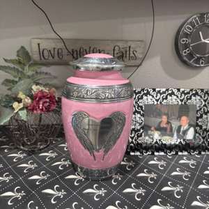 Urna de Cremación de Metal con Diseño Grabado, Artículos Funerarios, Urnas para Cenizas de Seres Queridos, Urna de Metal Turquesa Curva - Product Image 1