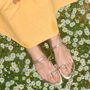 Sandalias Casuales Personalizables para Mujer, con Diseño Clásico y Moderno, Antideslizantes, con Entresuela de Cuero Natural - Product Image 4