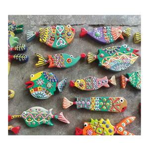 Pesce in <span class=keywords><strong>legno</strong></span> dipinto a mano di alta qualità per decorazioni artistiche e d'interni - Product Image 1