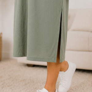 Robe de nuit de maternité en coton et polyester, longueur mi-mollet, manches courtes, col rond, couleur unie, respirante, coupe ample - Product Image 6