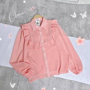 Chemisier élégant pour femme à manches longues, col pointu, boutonnage frontal, avec garniture de perles et volants superposés, idéal pour le bureau, vente en gros directe usine - Product Image 5