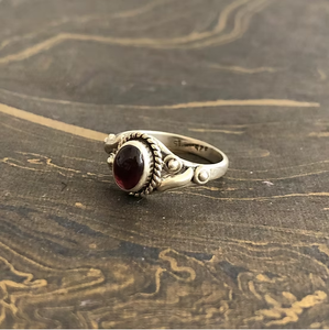 Designer 925 <b>Silver</b> <b>Garnet</b> Gemstone <b>Ring</b> Handmade Nickle Free Jewelry for Everyday Wear Weddings Gift For Her - Product Image 2