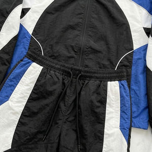 Survêtement Homme Personnalisable Uni, Léger, Écologique, Imperméable, à Capuche, Brodé, Grande Taille, pour l'Entraînement – Fabrication OEM - Product Image 6