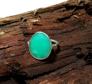 KGN SILVER JEWELLERY HOUSE Bague en argent sterling 925 massif avec pierre précieuse naturelle Chrysoprase, faite à la main, taille coussin, style bohème, troisième modèle - Product Image 5