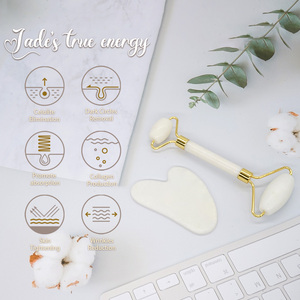 Set de Gua Sha 2025: Rodillo Facial de <span class=keywords><strong>Jade</strong></span> Blanco con Marco Dorado y Gua Sha en Forma de Corazón, Productos de Spa para el Bienestar y <span class=keywords><strong>Beneficios</strong></span> para la Piel - Product Image 4