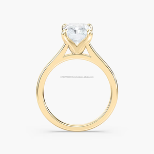 Bague de fiançailles minimaliste pour femme, diamant de laboratoire certifié IGI, taille radiant 2 carats, modèle Rosery, sertissage à griffes en or 14 carats - Product Image 3