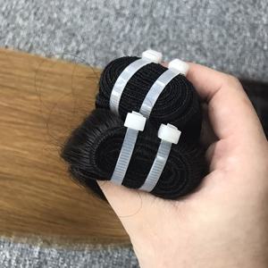 Vente en gros Extensions de cheveux à trame ombrée avec un seul donneur aligné sur les cuticules Cheveux humains droits naturels HD Swiss Lace Bundle Matière première - Product Image 6