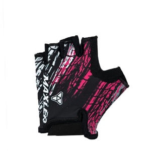 Gants de cyclisme de sport de fitness en plein air demi-doigts pour hommes et femmes Les gants d'entraînement d'alpinisme peuvent être personnalisés - Product Image 2