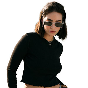 Top Corto para Mujer, Diseño Elegante con Volantes, Material Transpirable y Altamente Elástico, Prenda Esencial para el Guardarropa, Uso Diario - Product Image 2