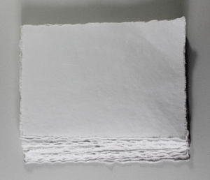 Papel hecho a mano con algodón reciclado, sin madera, sin ácido, para tarjetas de 300 g/m² A5 / hojas de dibujo. - Product Image 3
