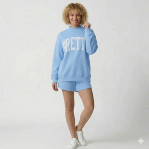 Conjunto de Top de Cuello Alto y Pantalones Cortos para Mujer, Diseñado con una Estética Moderna y Tranquila, que Ofrece un Look Relajado y Sereno - Product Image 1