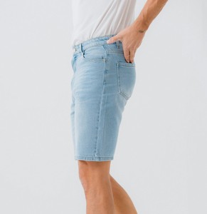 Pantalones Cortos Bermuda de Mezclilla Azul Claro para Hombre, Cintura Media, Cierre de Botones, Casuales, Tejido Sólido, Transpirables, de Algodón - Product Image 3